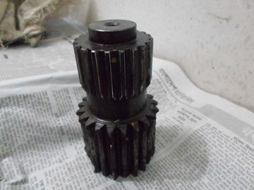 Buy Sun Gear Excavator Gears , Customized Mitsubishi Swing Gears online manufacture